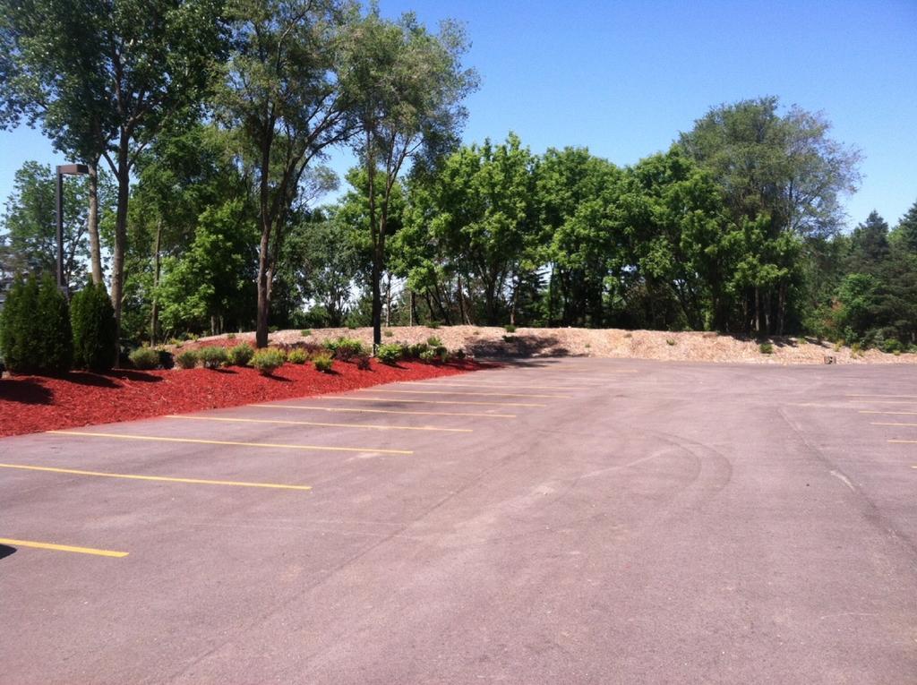 Price Pointe Inn Waukesha Esterno foto